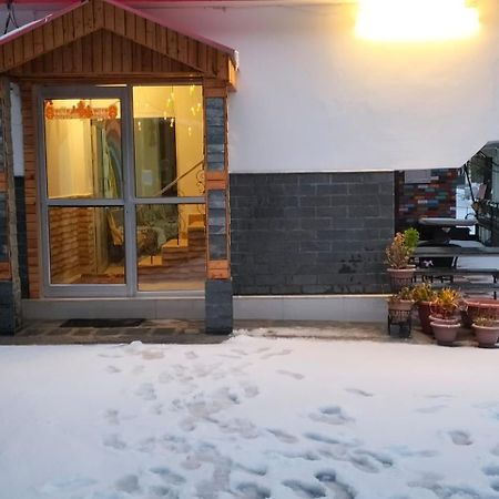 Aman Inn ダラムシャーラー エクステリア 写真