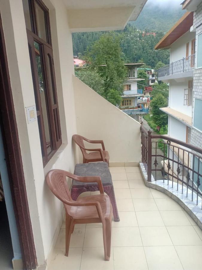 Aman Inn ダラムシャーラー エクステリア 写真