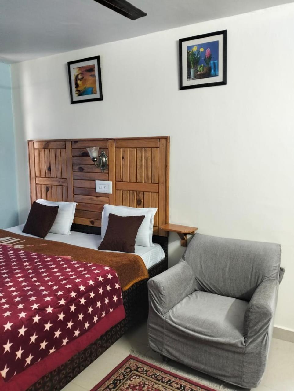 Aman Inn ダラムシャーラー エクステリア 写真