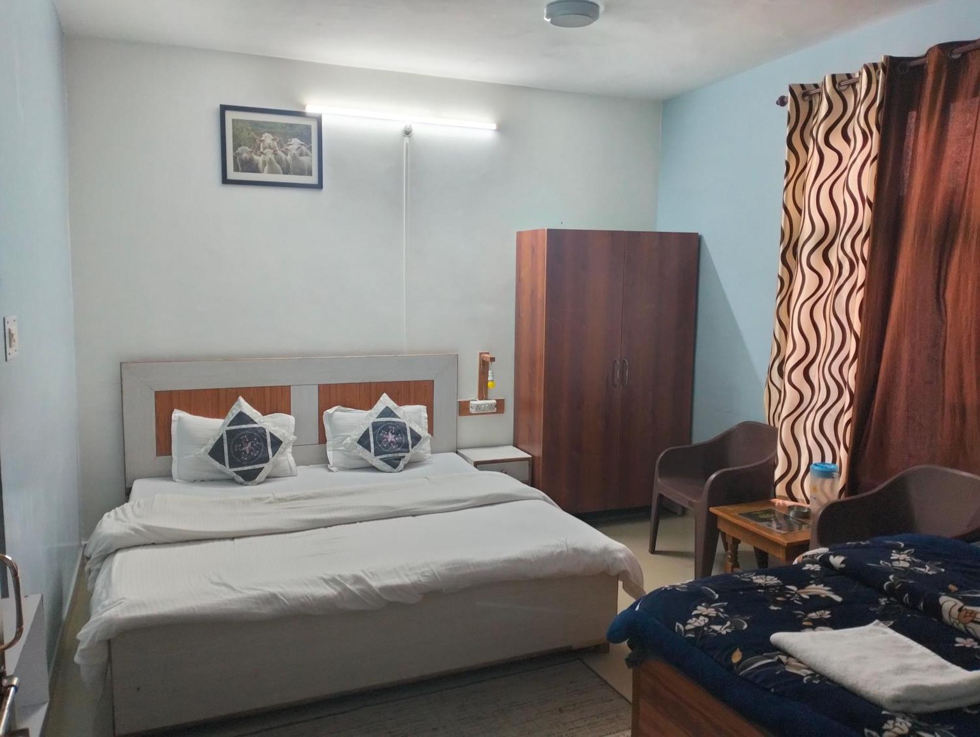 Aman Inn ダラムシャーラー エクステリア 写真